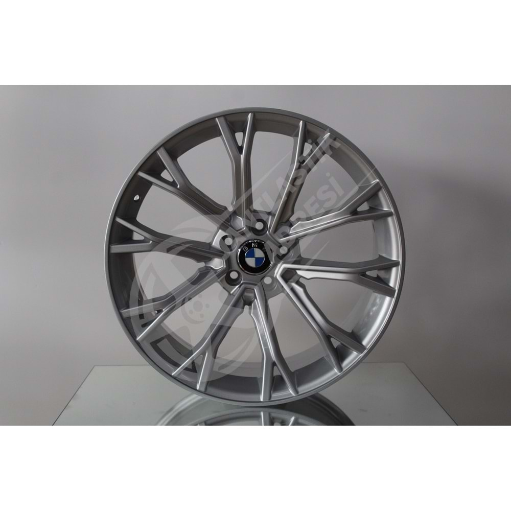 8.5X20 PCD 5X112 F-7968 Silver ET34 66.6