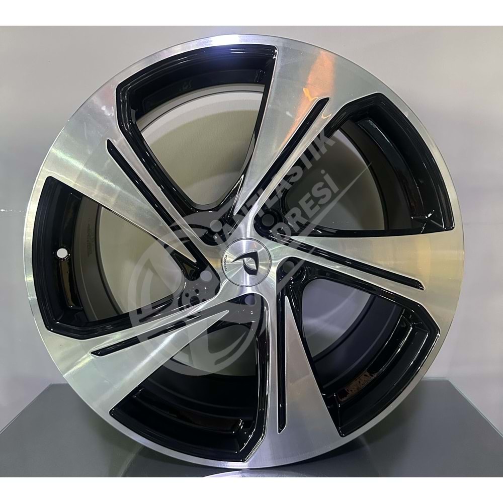 8.0X18 PCD 5X112 BK-1270 BM ET45 66.6