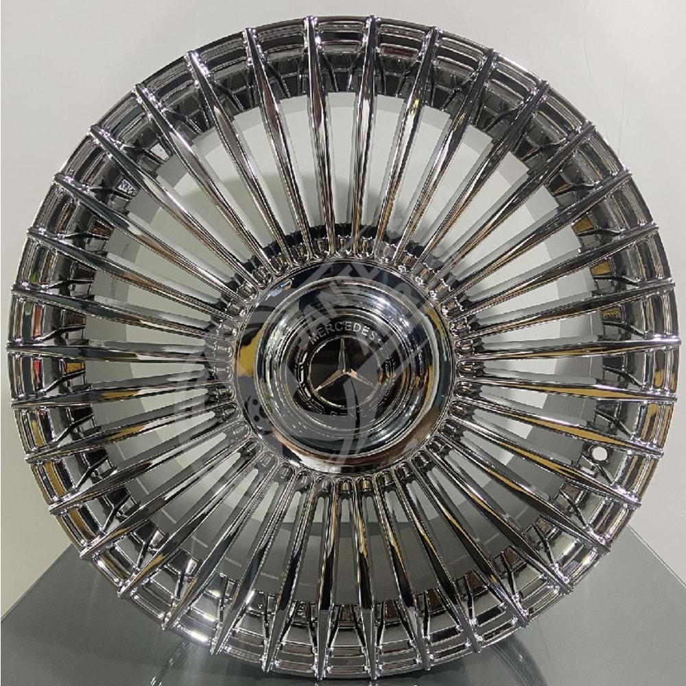 8.0X18 PCD 5X112 R1W-D1363 Chrome Escobar ET35 66.6